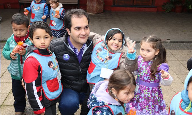 Alcalde realizó visita guiada a niños del jardín infantil “Miguitas de Ternura”